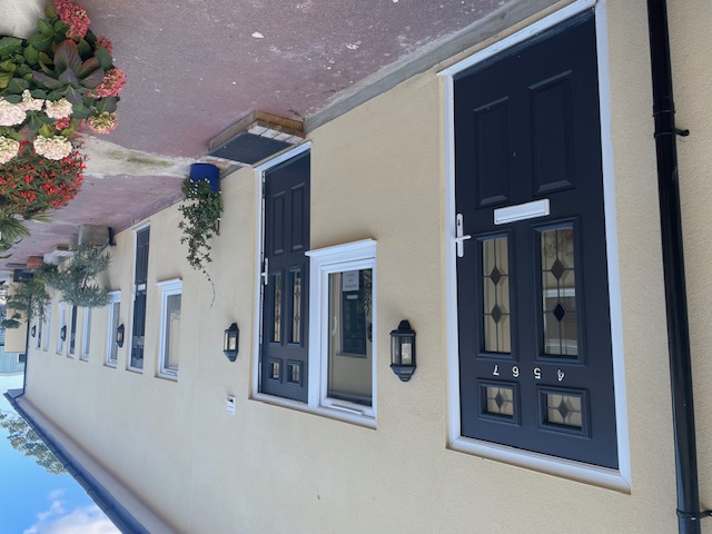 Office in Farnborough - photo 2